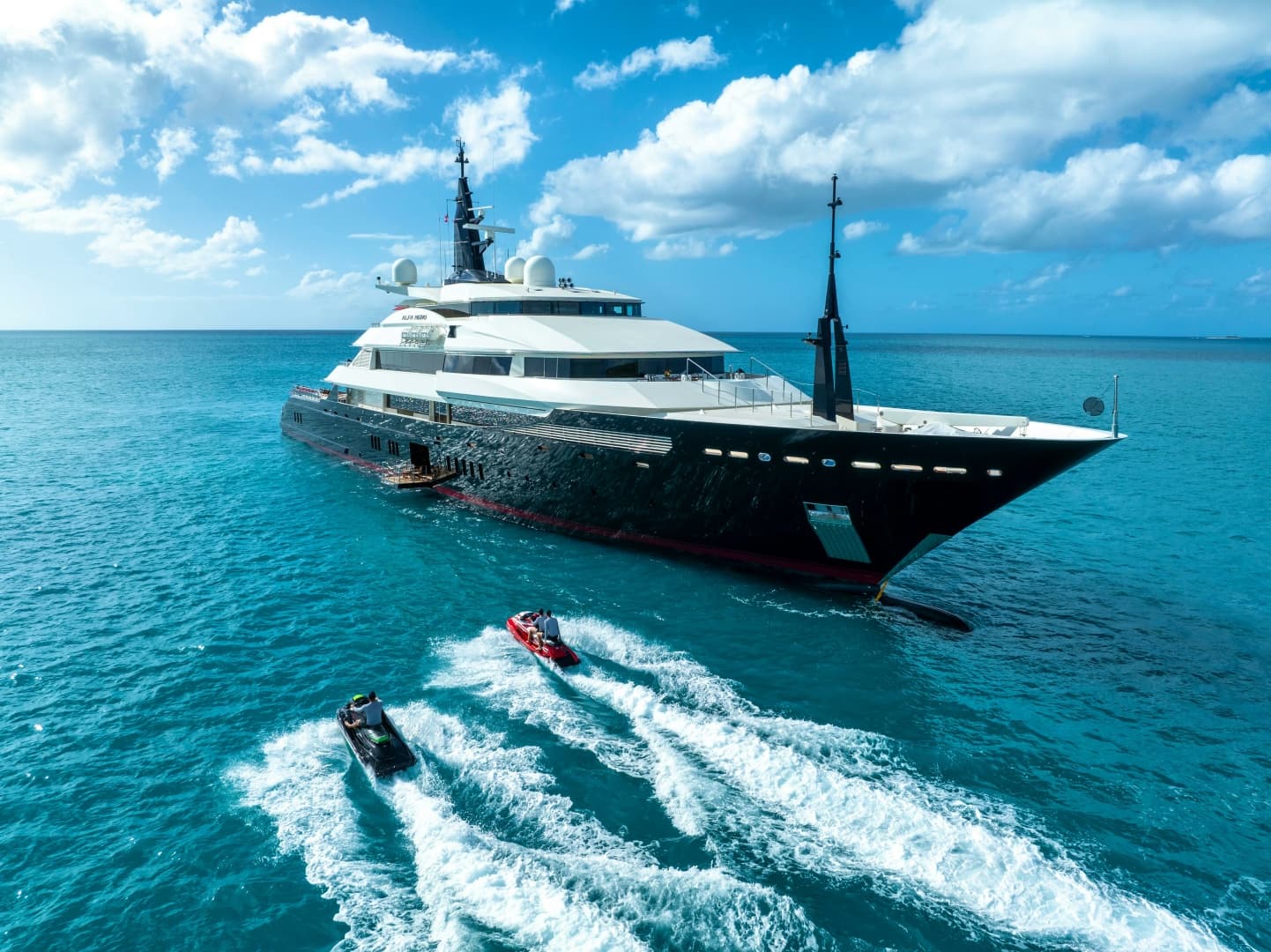 266' Oceanco 2007 — view 3