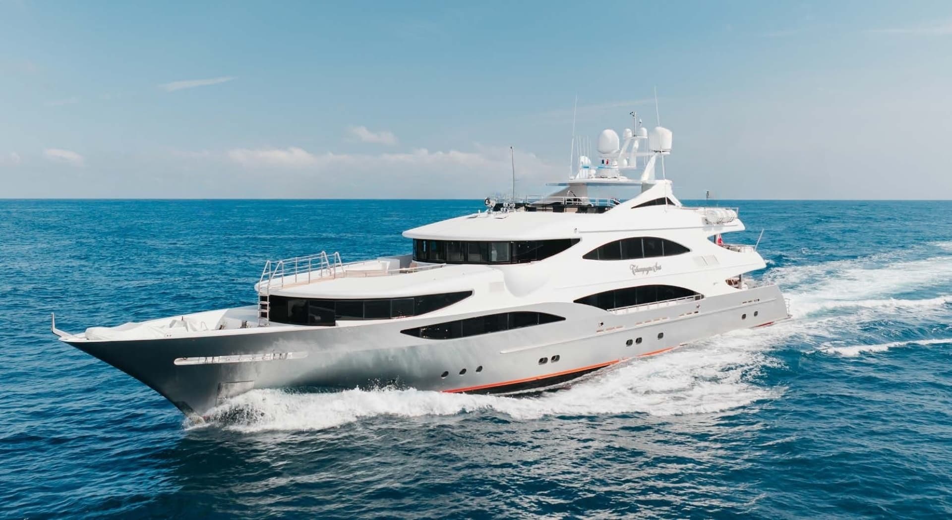 164' Trinity Yachts 2012 — view 2