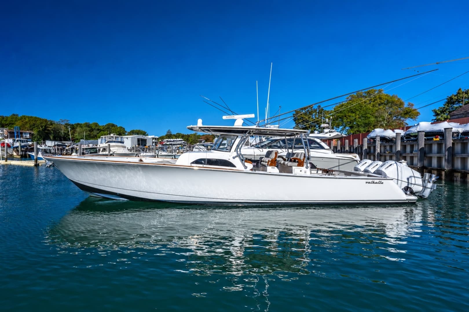 Valhalla Boatworks V-46 — Code Blu